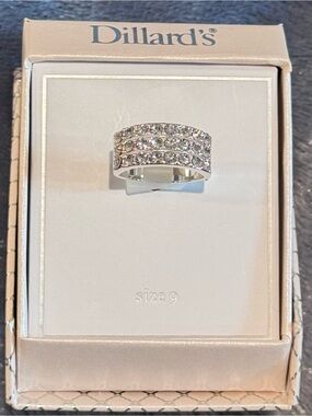New In Box Dillards Three Row Cubic Zirconia Sparkly Ring Size 9 Beautiful Bling